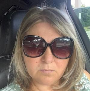 Meet your Posher, Mariana